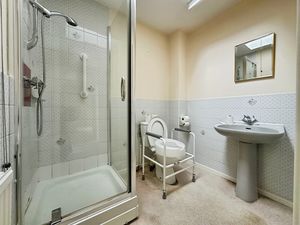 Bathroom- click for photo gallery